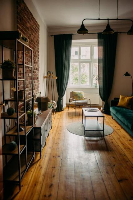 Rynek Staromiejski 24/2 Apartment